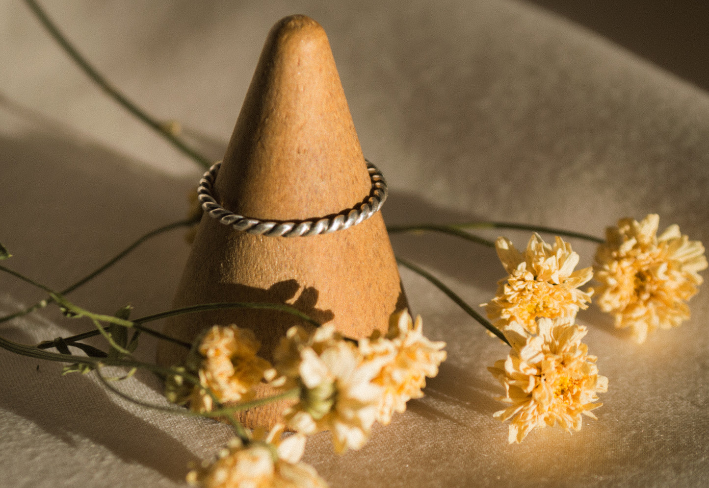 Twist Stacking Band