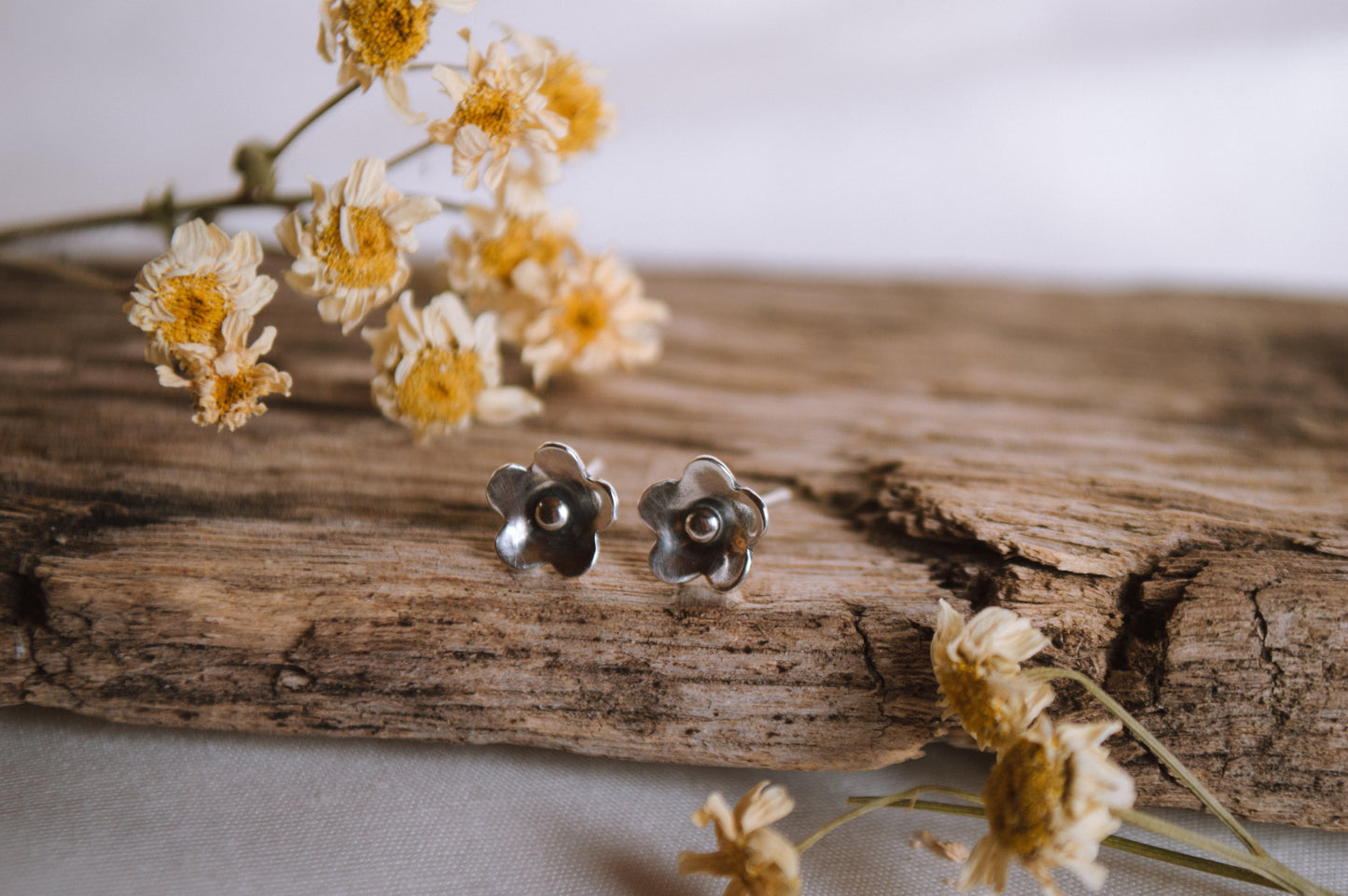 Dainty Flower Stud Earrings