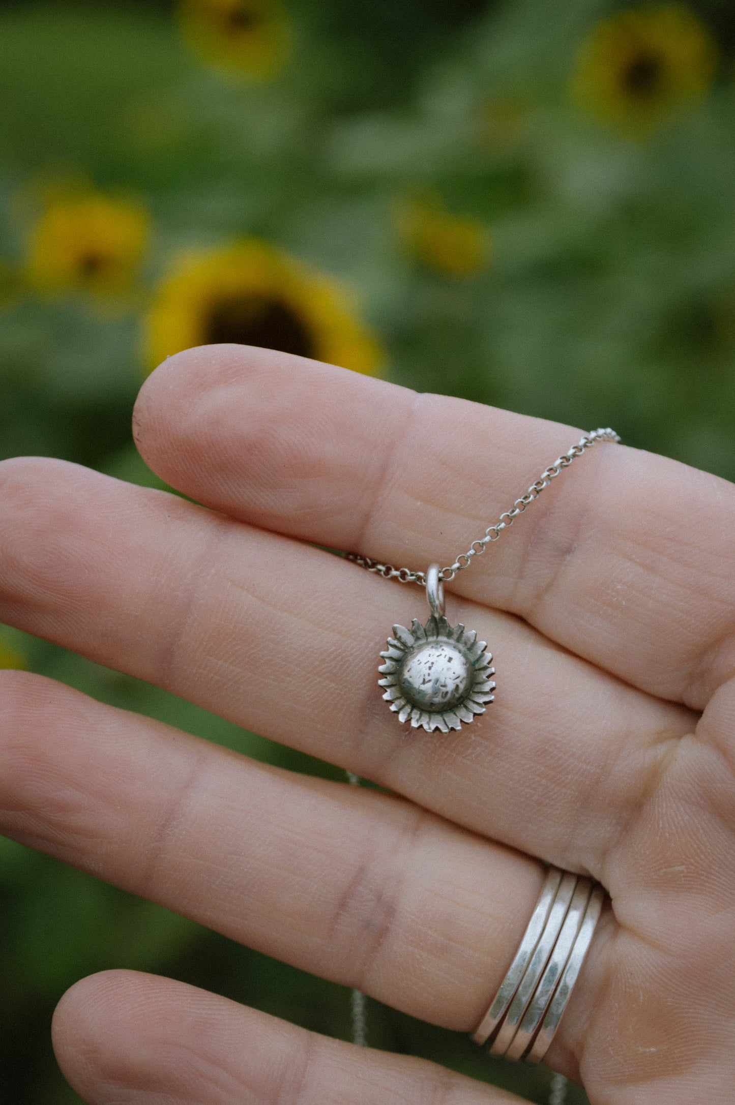 Dainty Sunflower Necklace