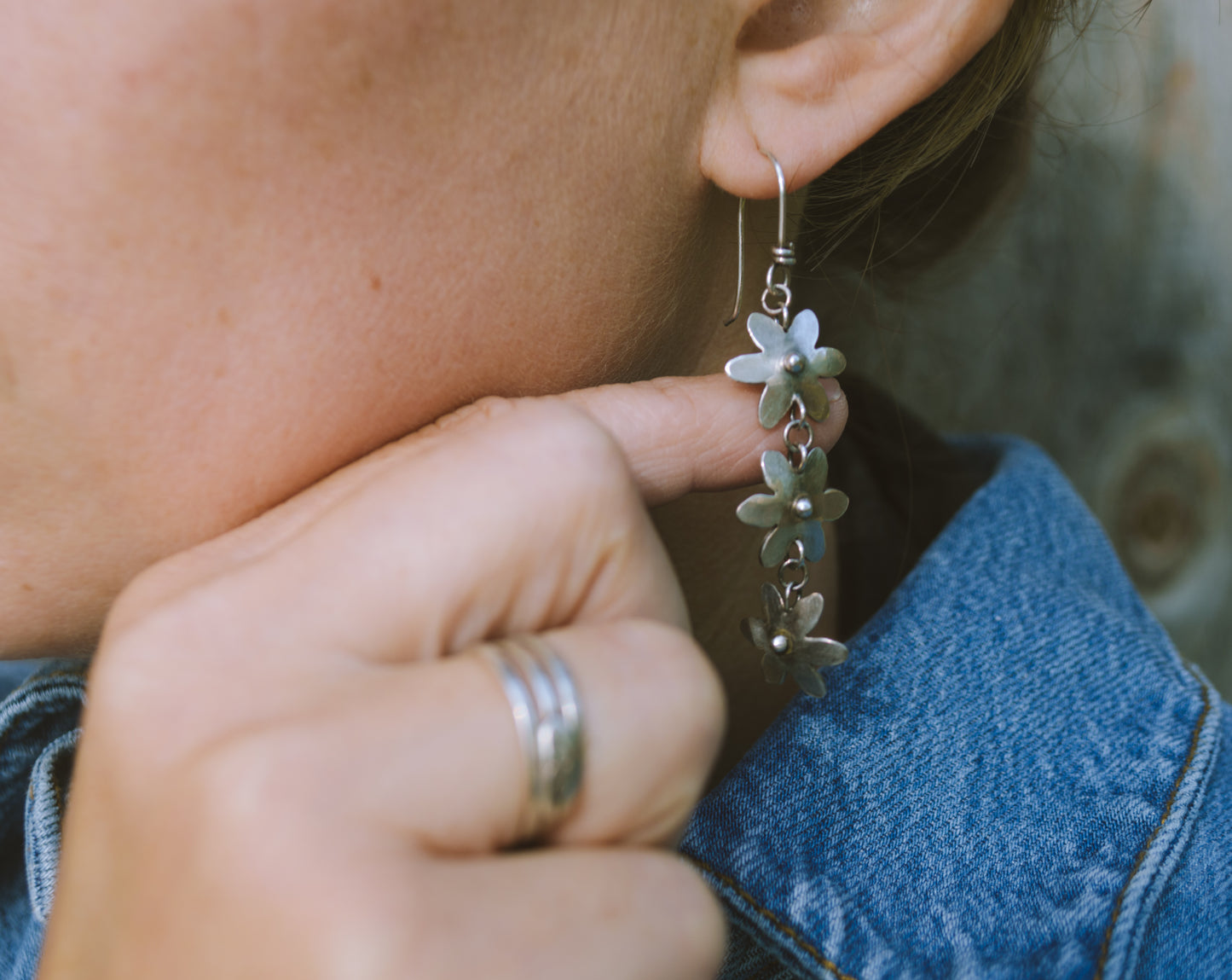 Daisy Chain Dangle Earrings