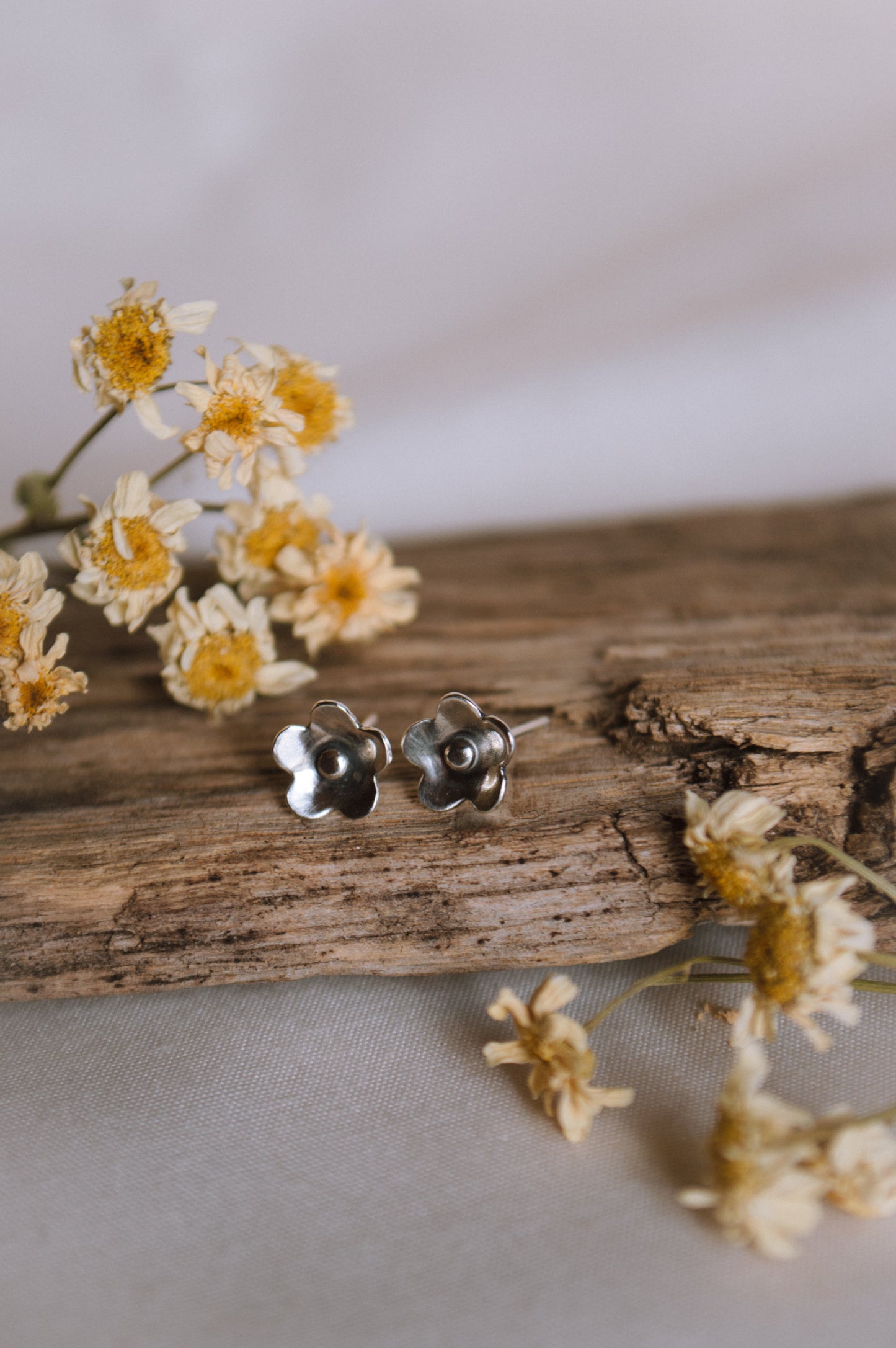 Dainty Flower Stud Earrings