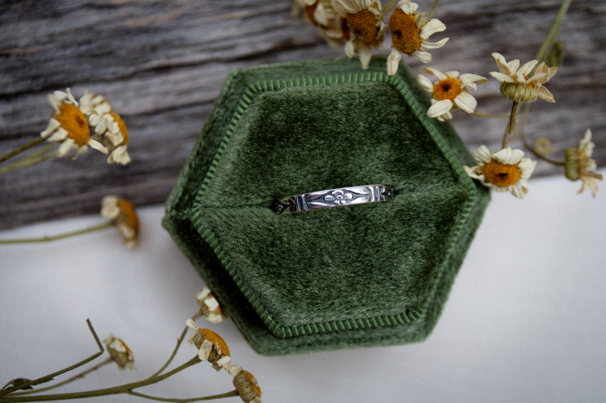 Flower Stacking Band