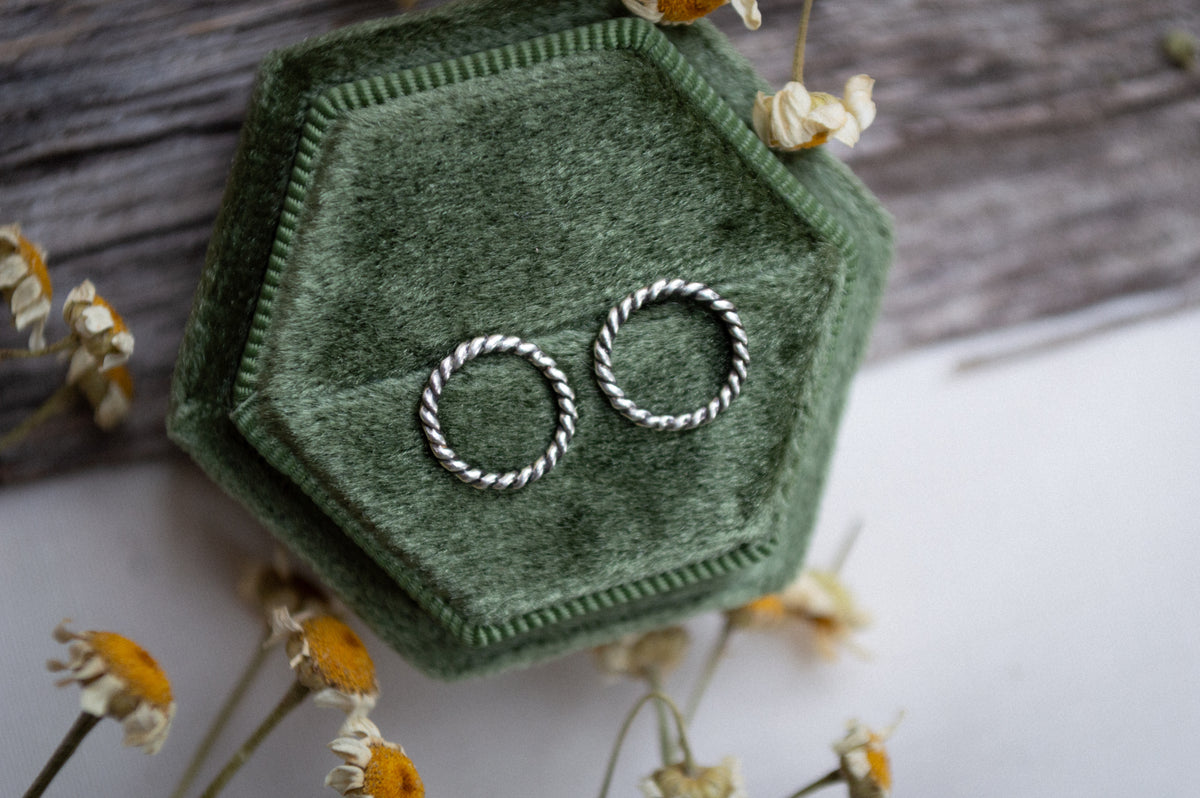 Twist Circle Studs